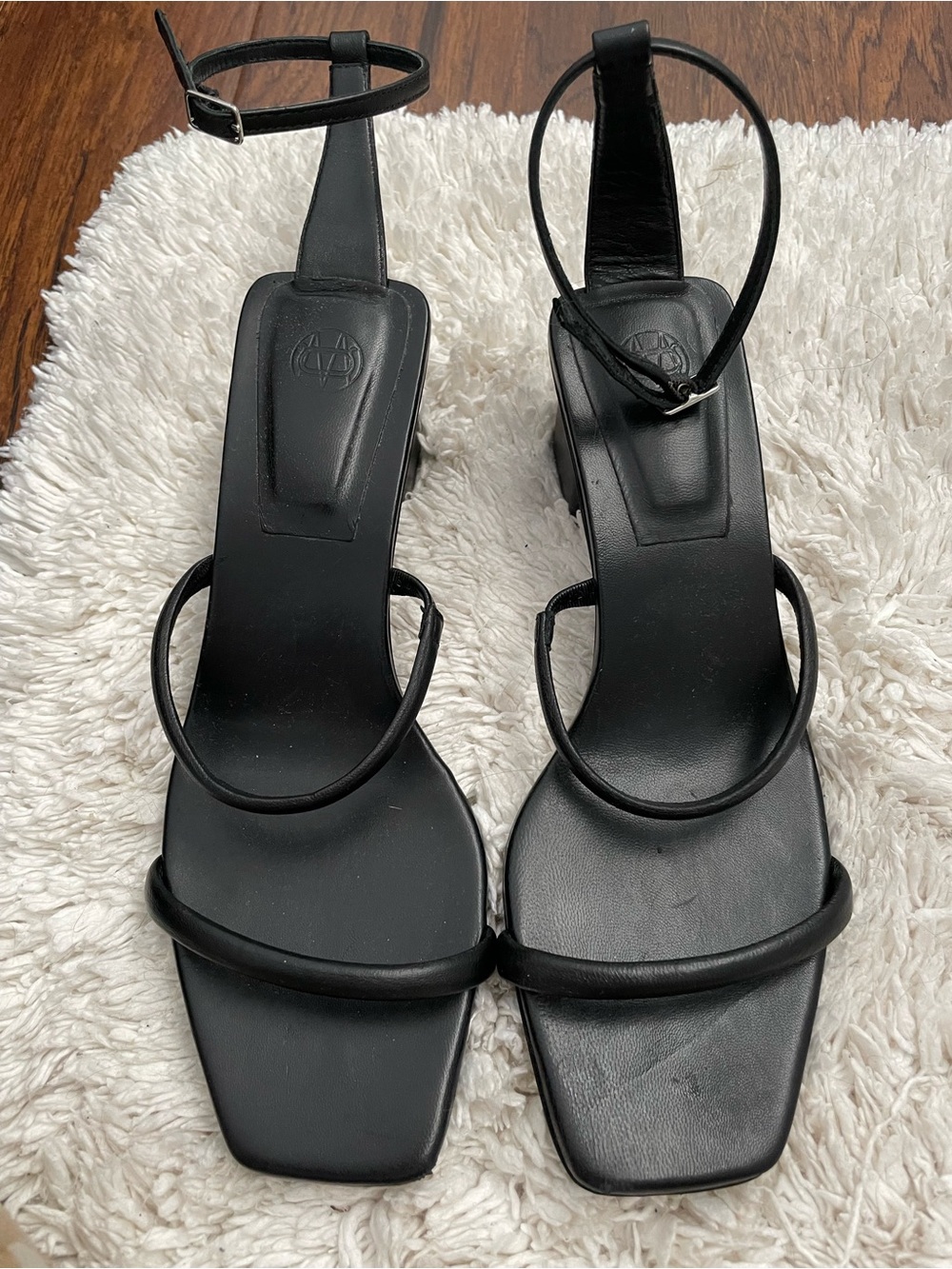Massimo Dutti Black Minimalist Strappy Block Heel Sandals